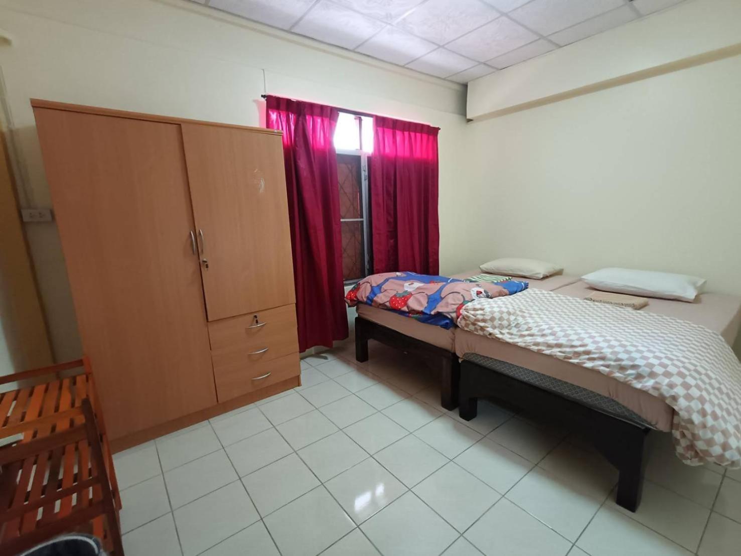 Home Stay At Tapae Τσιάνγκ Μάι Εξωτερικό φωτογραφία